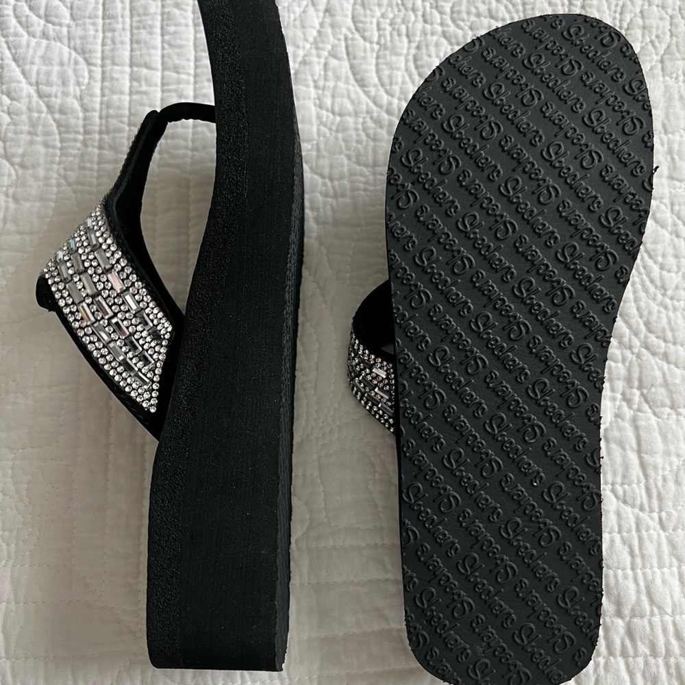 Skechers Jeweled Sandals